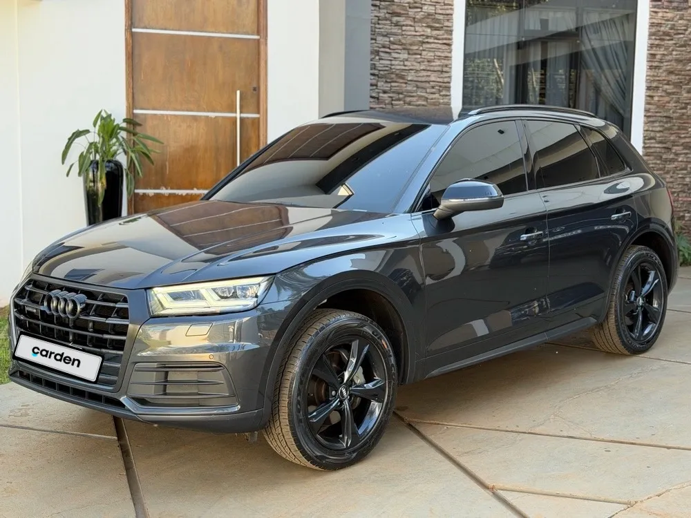 AUDI Q5 2020